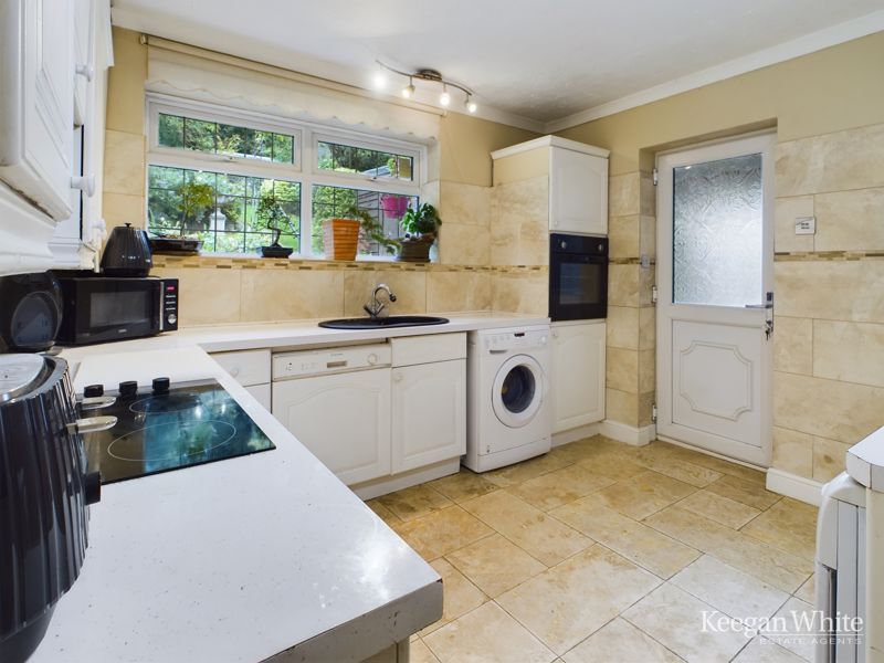 Property photo 3 of 13 Photo 11