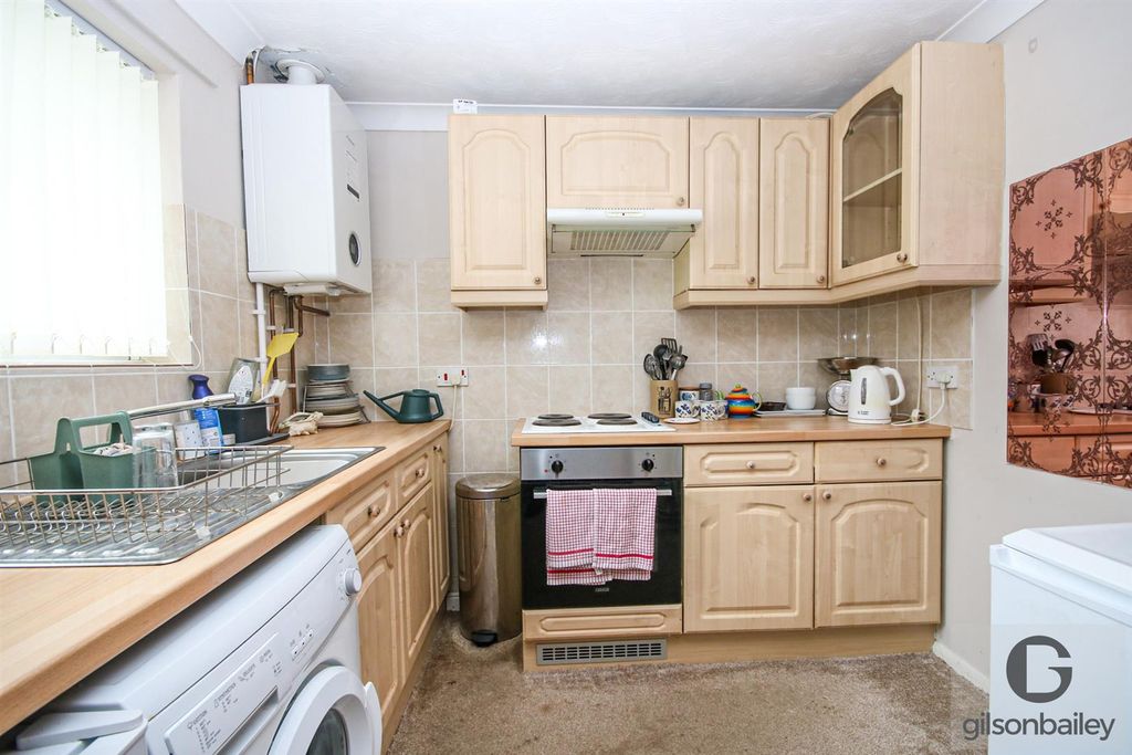 Property photo 3 of 12 Img_8187-2.Jpg