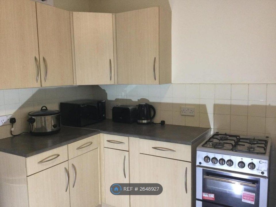 Property photo 2 of 4