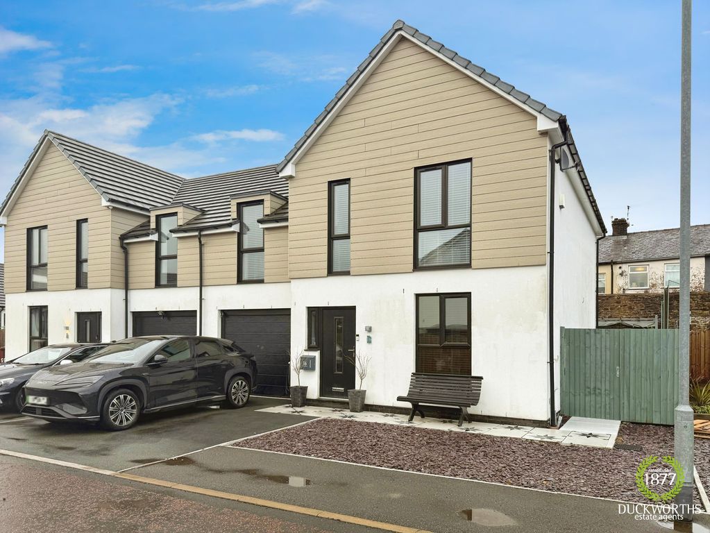 Property photo 1 of 46