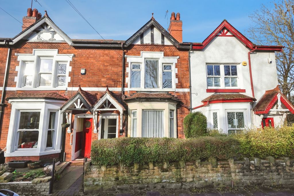 Property photo 1 of 17 Front