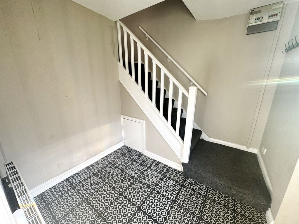 Property photo 2 of 13 Img_8386