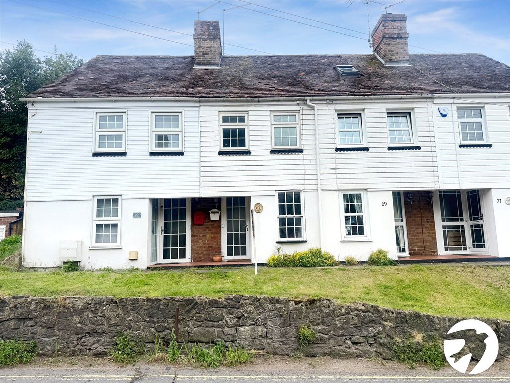 Property photo 1 of 12 External