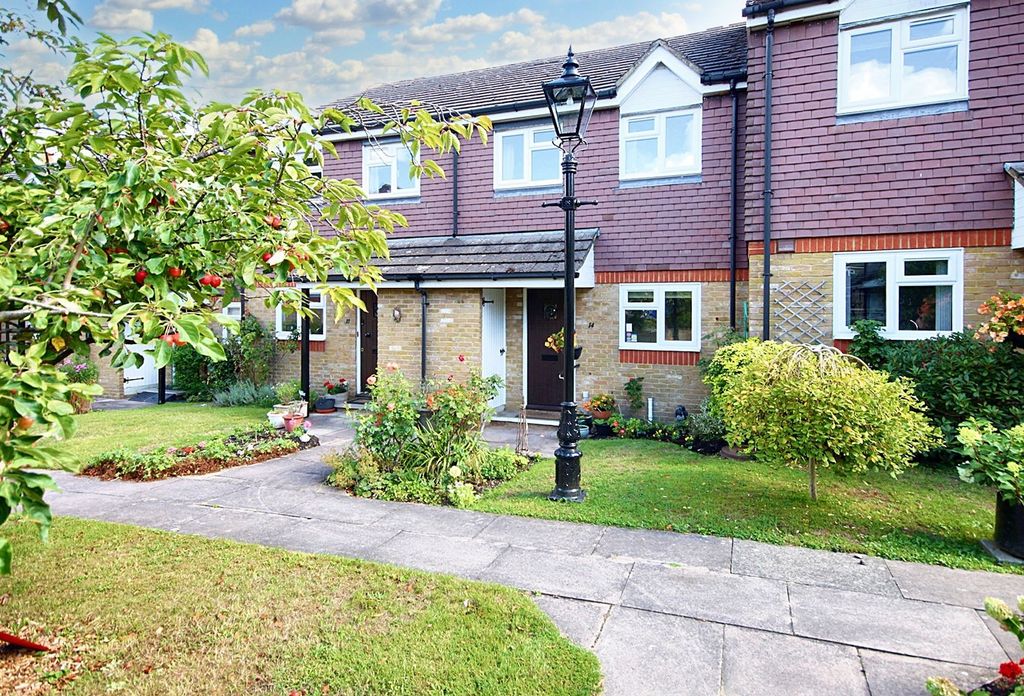Property photo 1 of 12