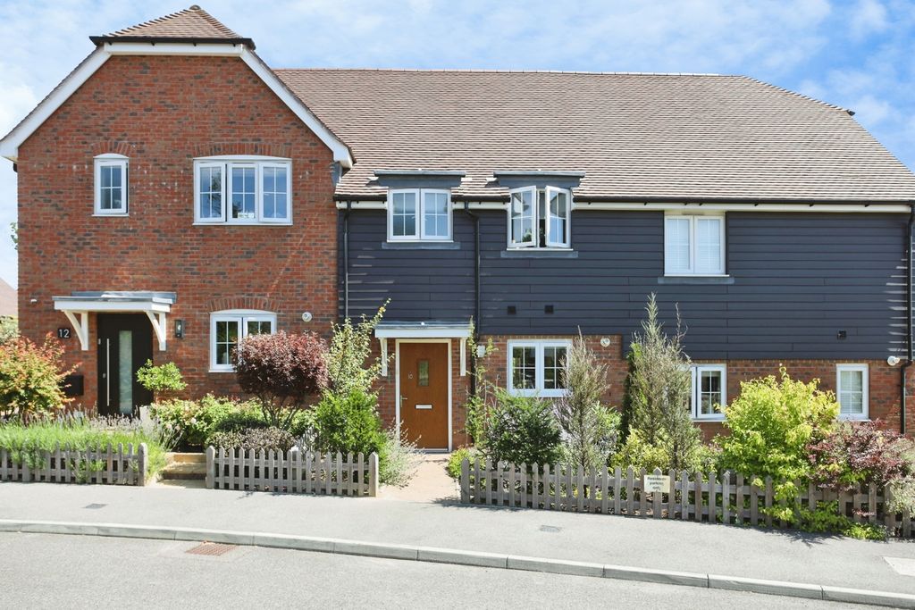 Property photo 1 of 20 Pbox-Img.Jpg