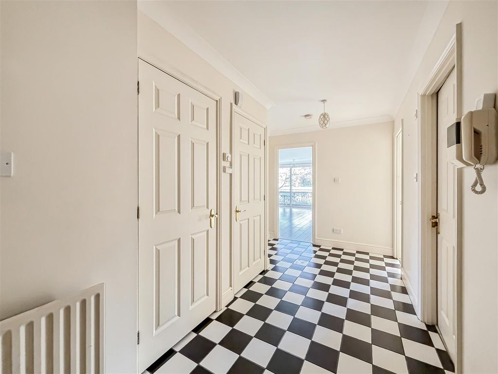 Property photo 2 of 21 7_68167.Jpg