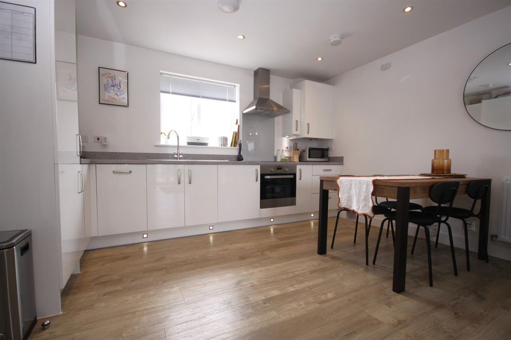 Property photo 3 of 9 Img_1993.Jpg