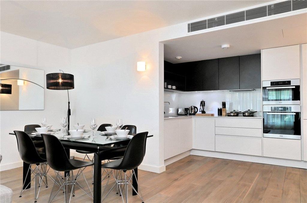 Property photo 3 of 10 Image