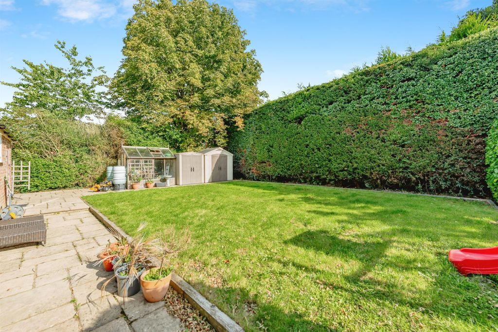 Property photo 3 of 12 Image