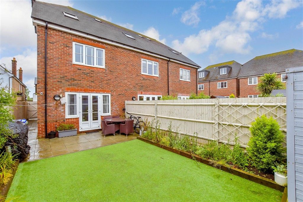 Property photo 1 of 13 Rear Garden