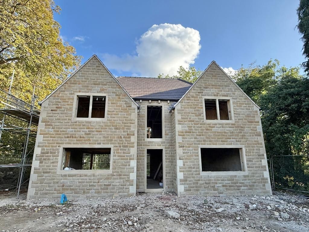 Property photo 1 of 9