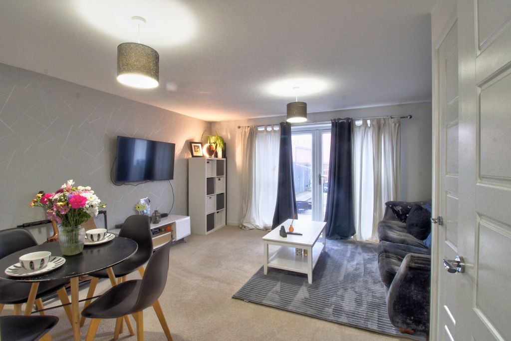 Property photo 2 of 34 Img_9860_1_2