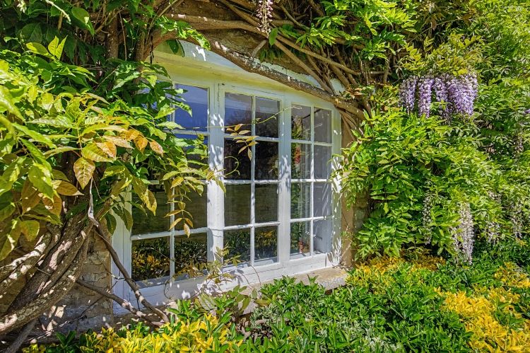 Property photo 2 of 11 327538