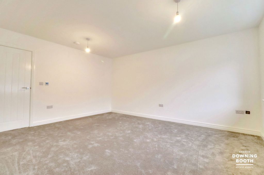 Property photo 3 of 29