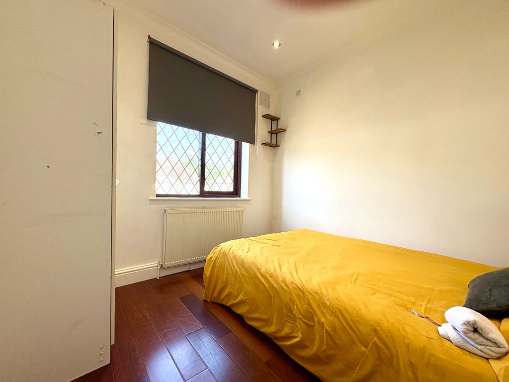 Property photo 2 of 4
