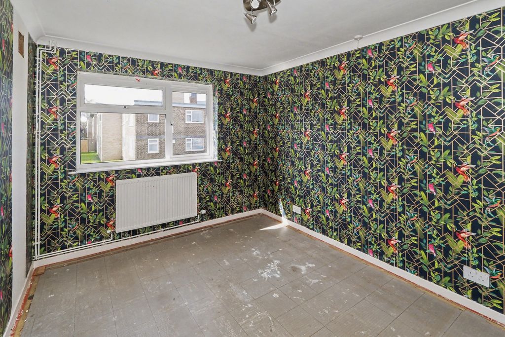 Property photo 3 of 15 Flat 49, Peregrine Drive, Sittingbourne, Me10 4Tz