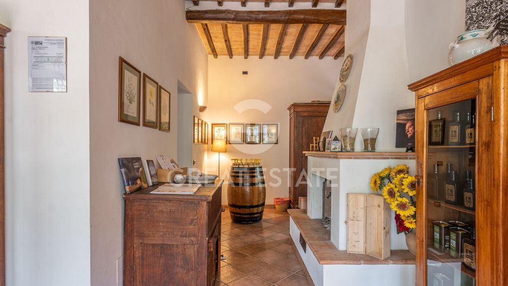 Property photo 2 of 55 Interiors