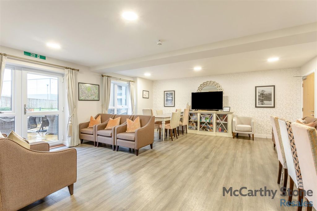 Additional image 30 of 2 bed flat for saleElizabeth Place, Trimbush Way, Market Harborough LE16
