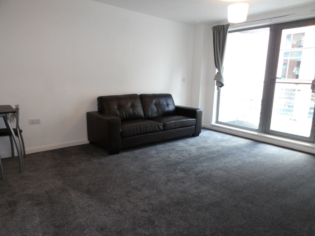 Property photo 2 of 9 Living Area