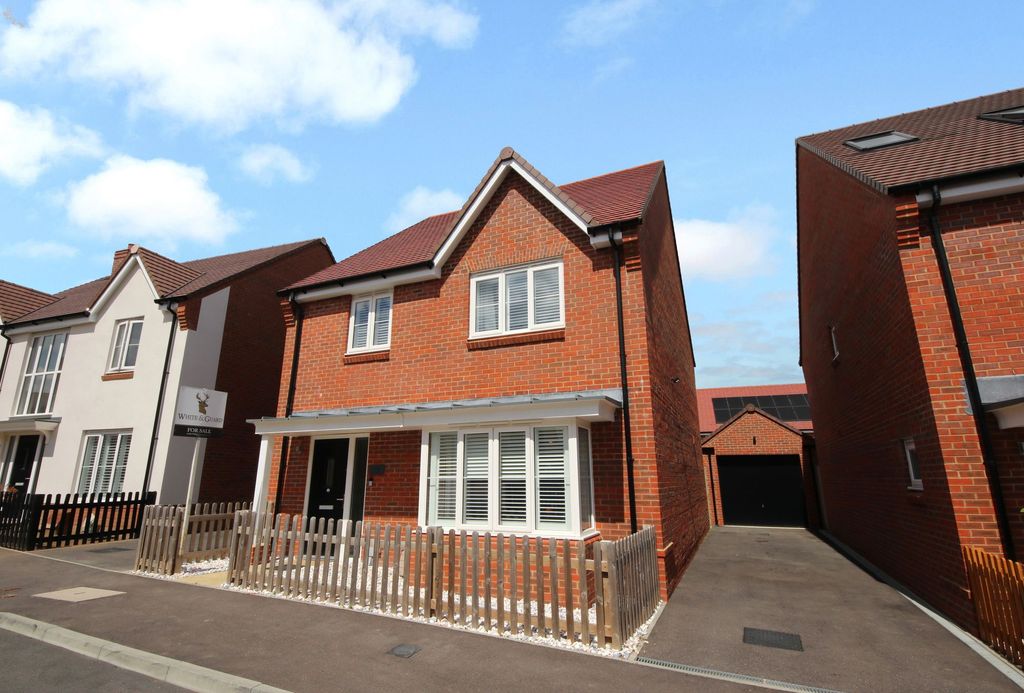 Property photo 1 of 13