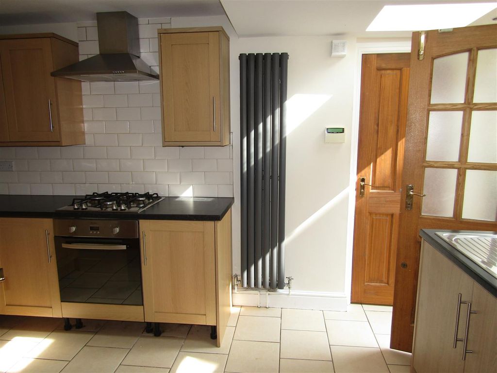 Property photo 2 of 12 Img_7974.Jpg