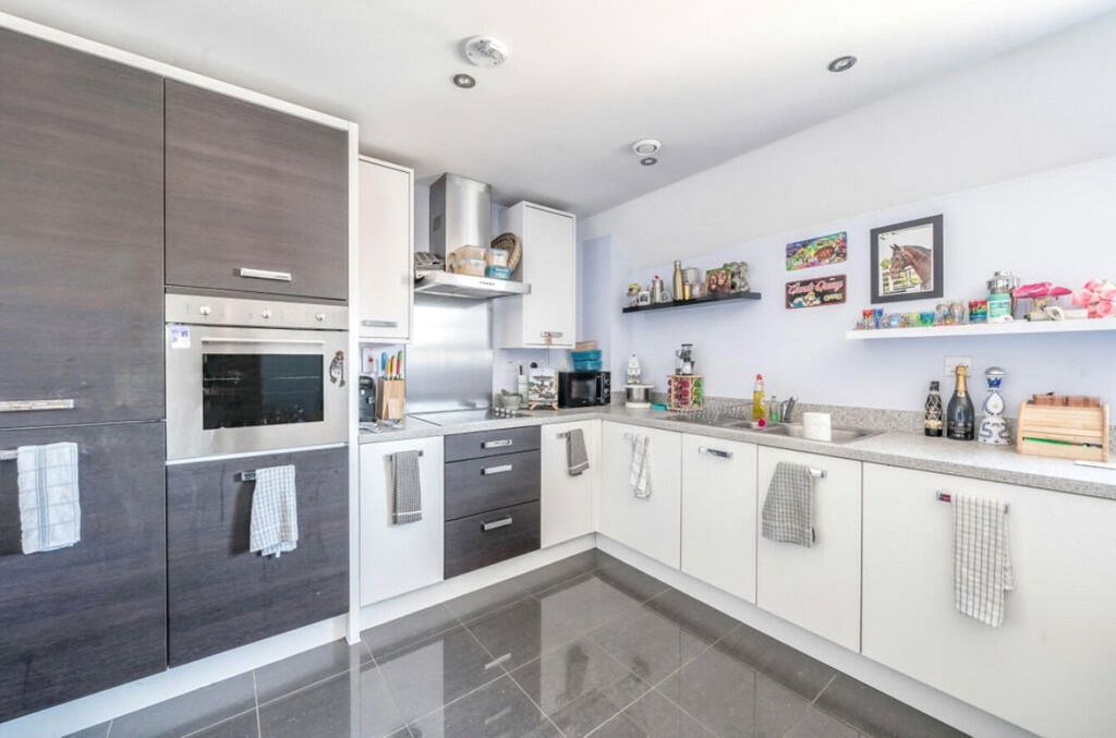 Property photo 2 of 9 Fc2