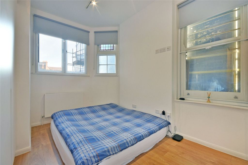 Property photo 3 of 10 Picture No. 26