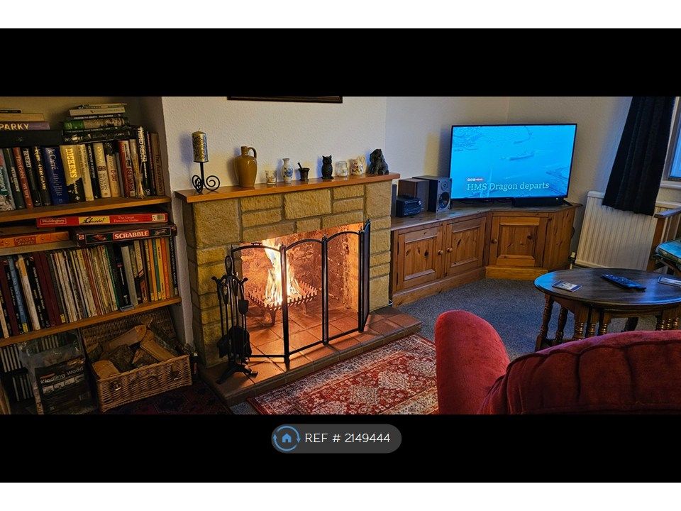 Property photo 2 of 25