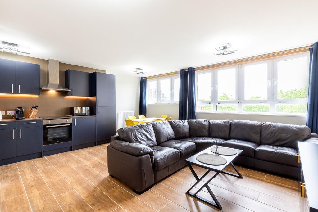 Property photo 1 of 13 Ipl