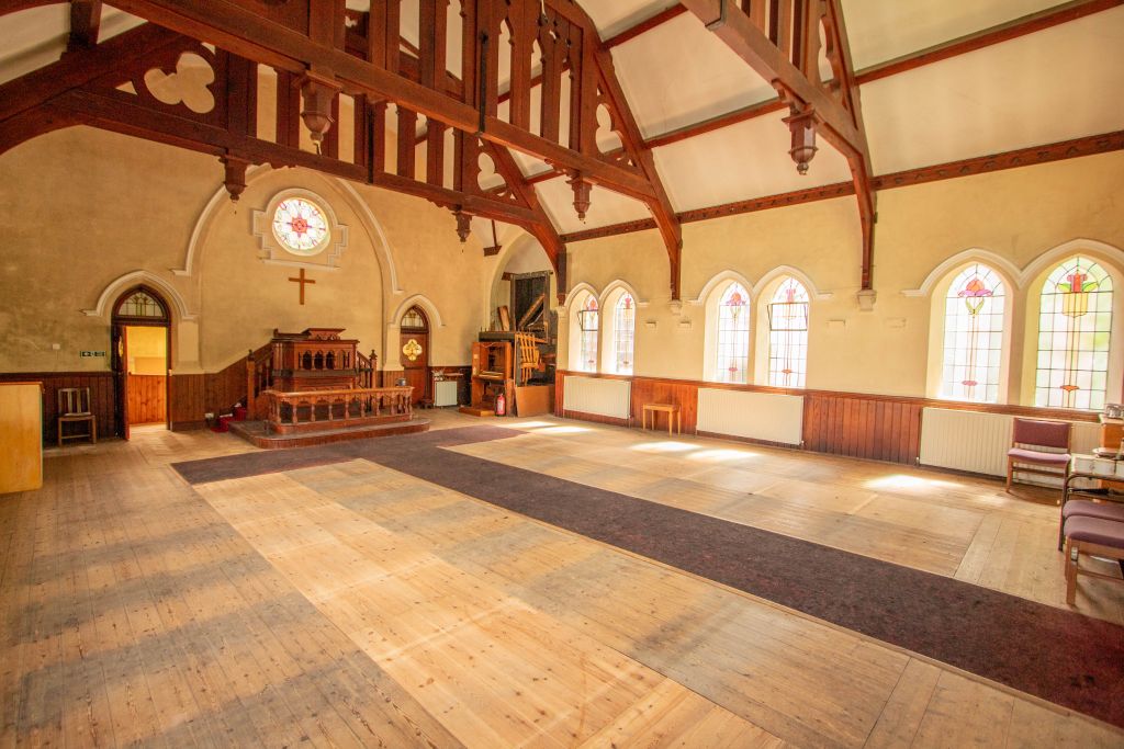 Property photo 2 of 17