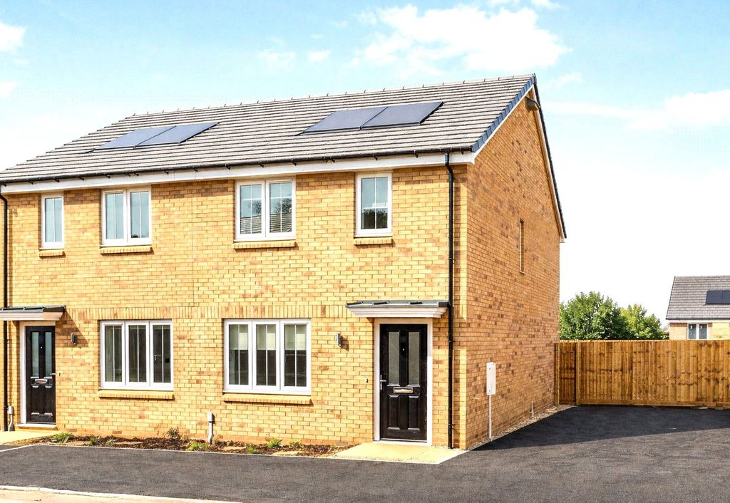 Property photo 1 of 12 Picture No. 01