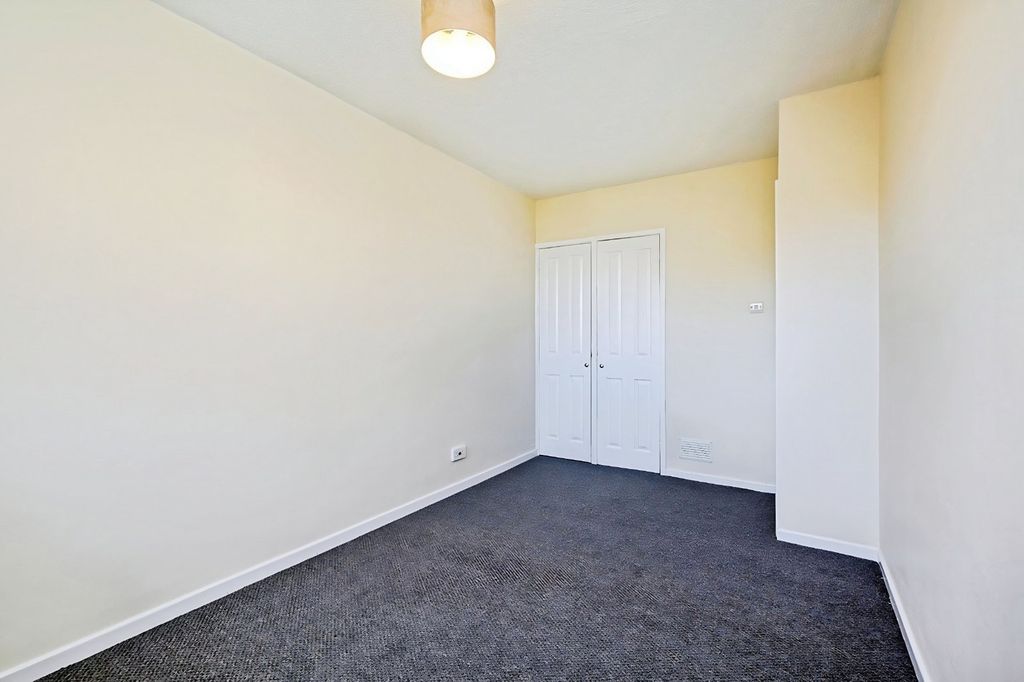 Property photo 2 of 7 Picture No. 01