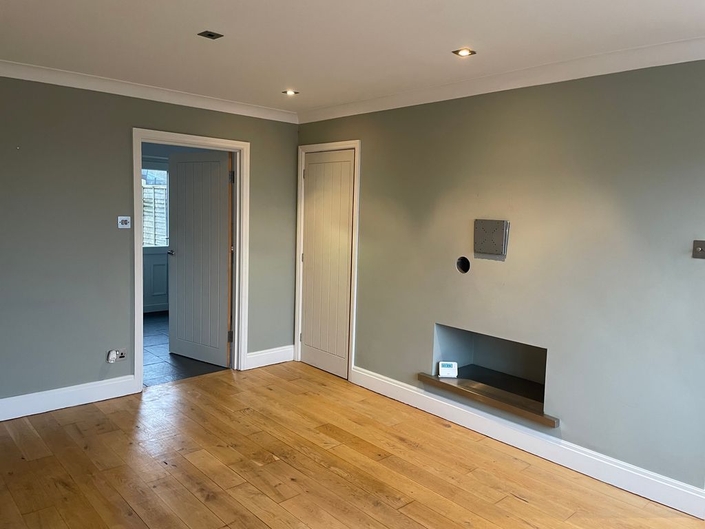 Property photo 3 of 10 Img_6027.Jpg