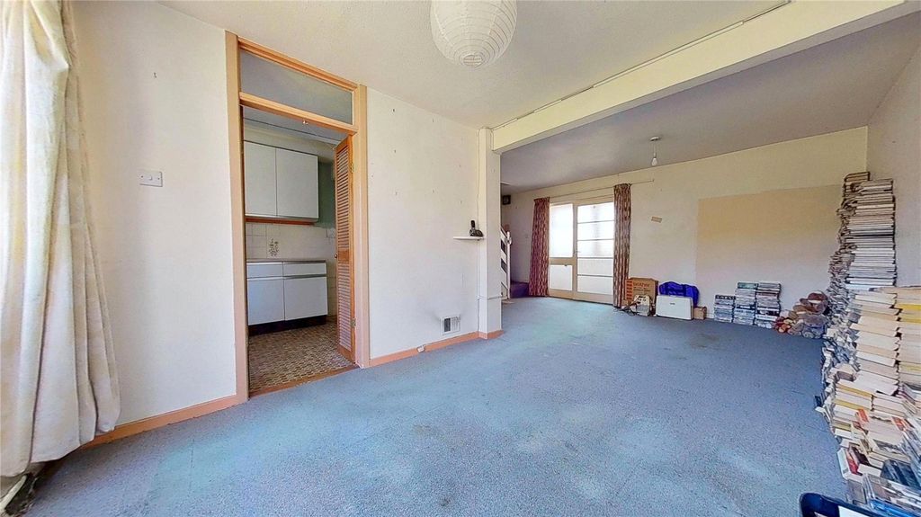 Property photo 3 of 11 Picture No. 02