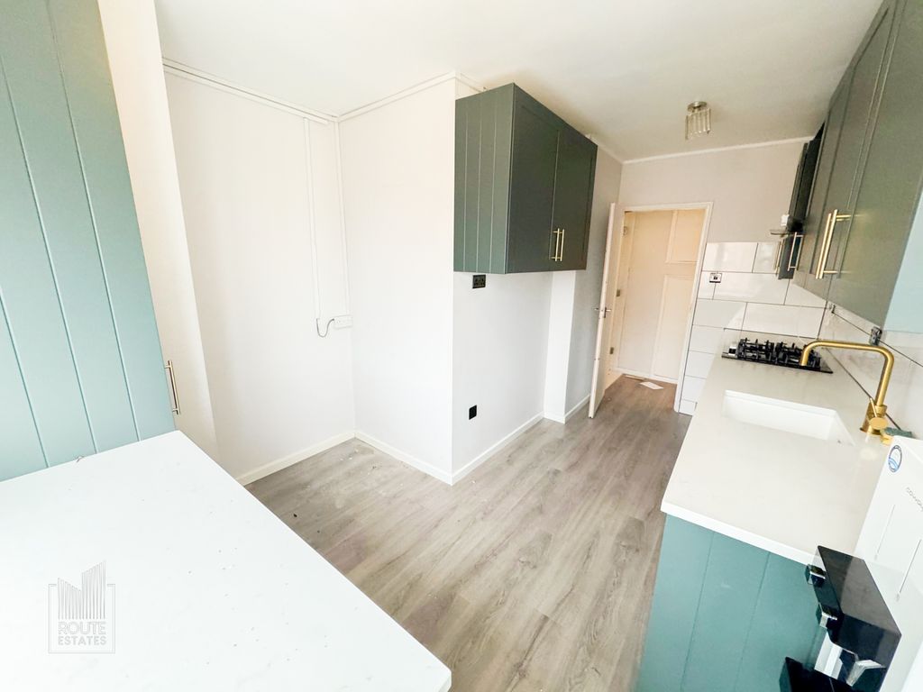 Property photo 2 of 12 Photo 5