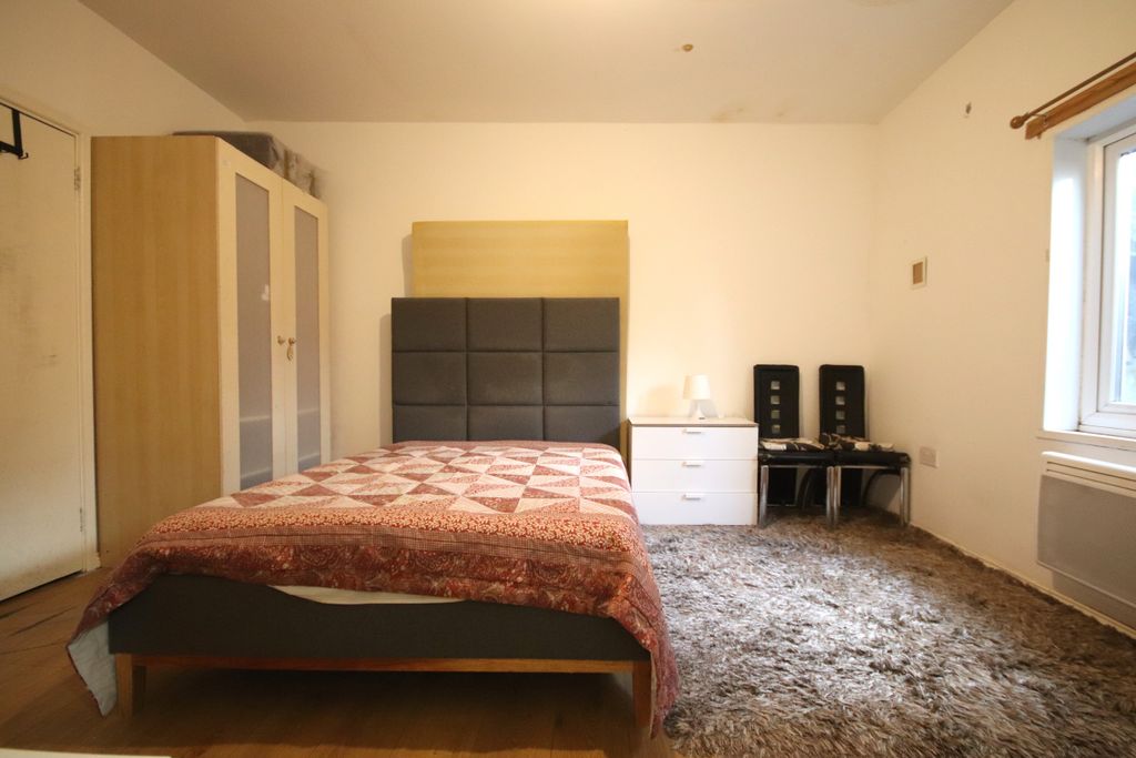 Property photo 1 of 6 Img_2268.Jpg