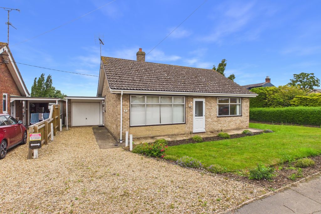 Property photo 1 of 16 Ewemove Spalding - Surfleet - Front Of House