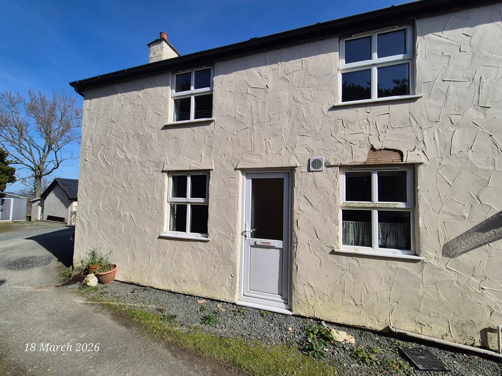 Property photo 1 of 21