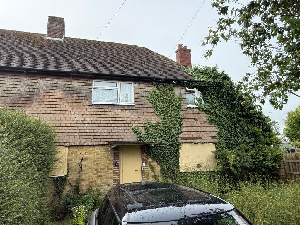 Property photo 1 of 11 Semi In Need Of Complete Refurbishment