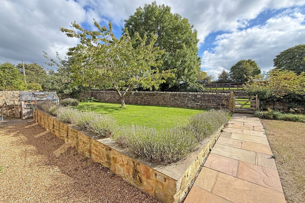 Additional image 15 of 5 bed barn conversion for saleBeckwith, Harrogate HG3