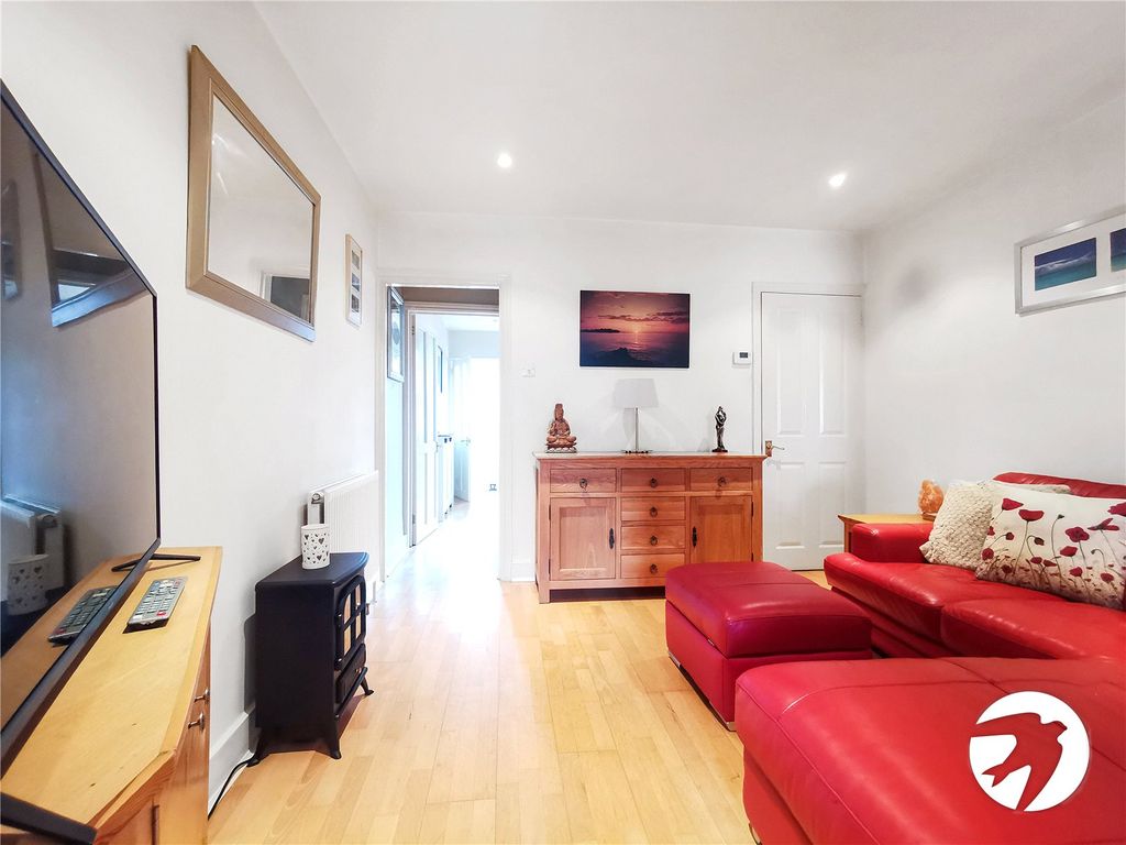 Property photo 3 of 15 Picture No. 07