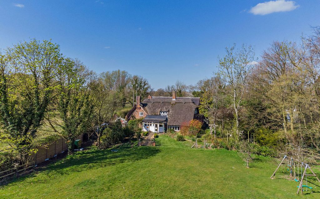 Property photo 2 of 24