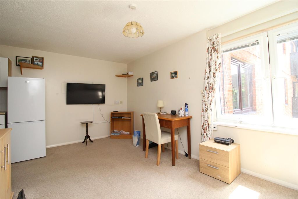 Property photo 2 of 7 Img_1909.Jpg