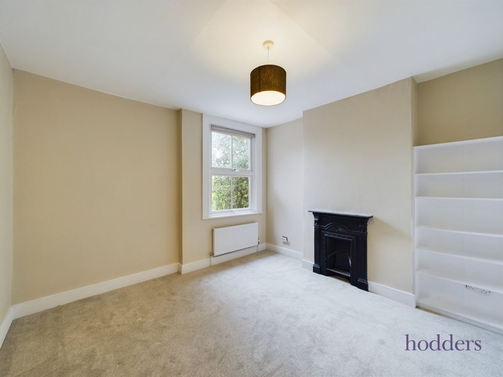 Property photo 3 of 13 Picture No. 30