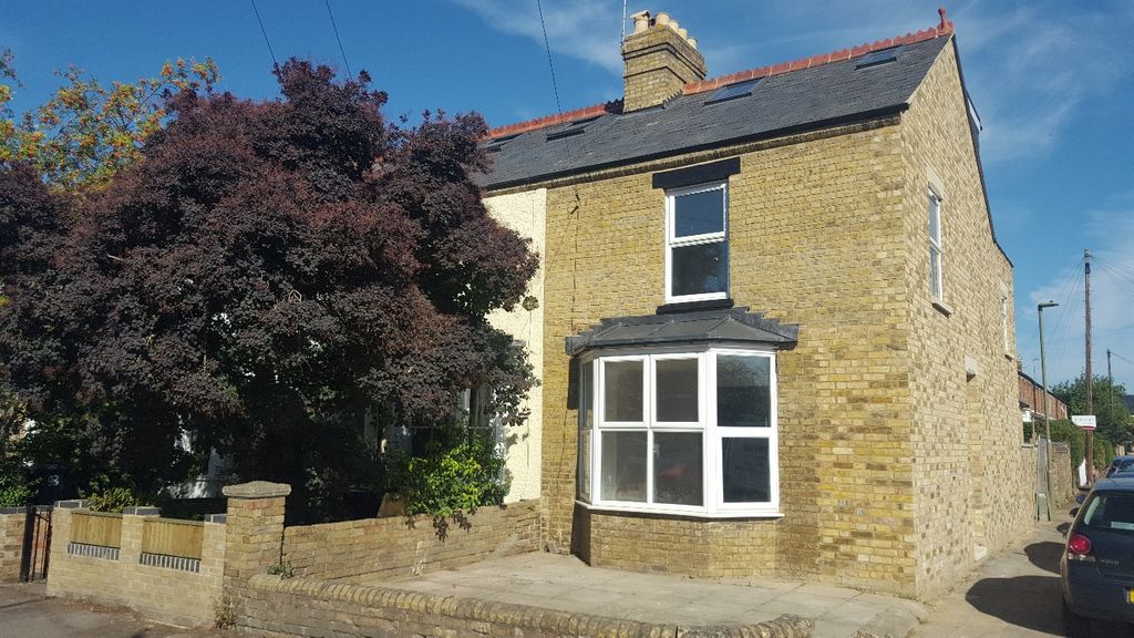 Property photo 1 of 8