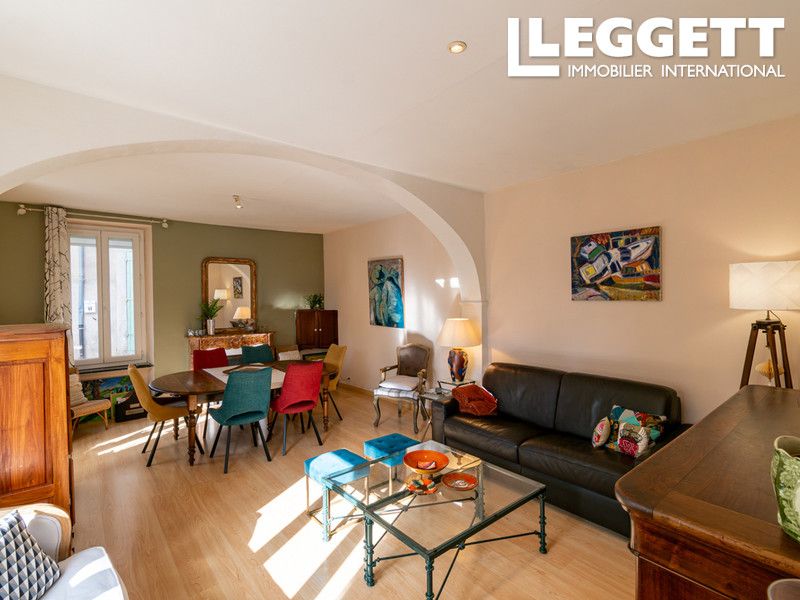 Property photo 2 of 10