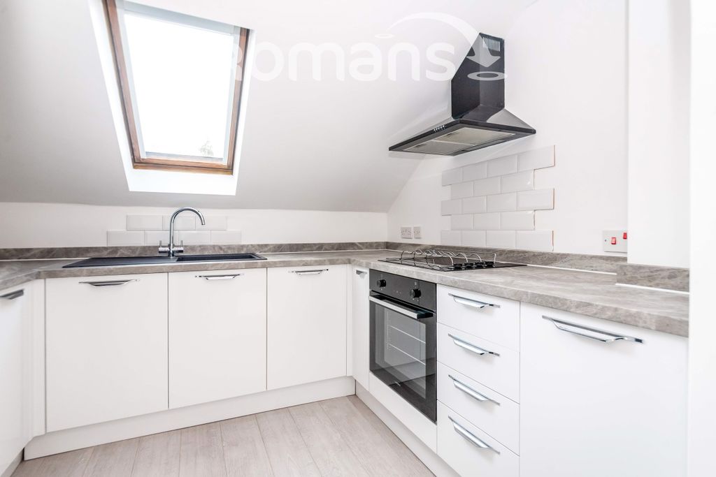 Property photo 3 of 10 35092254-F530-Ec11-B