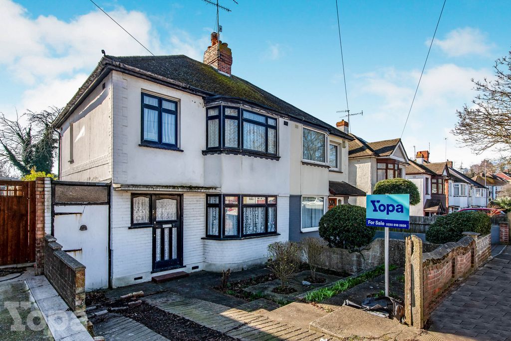 Property photo 1 of 14 Photo #1