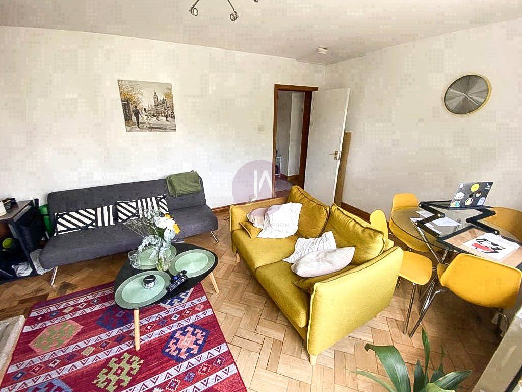 Property photo 3 of 14 Picture No. 09