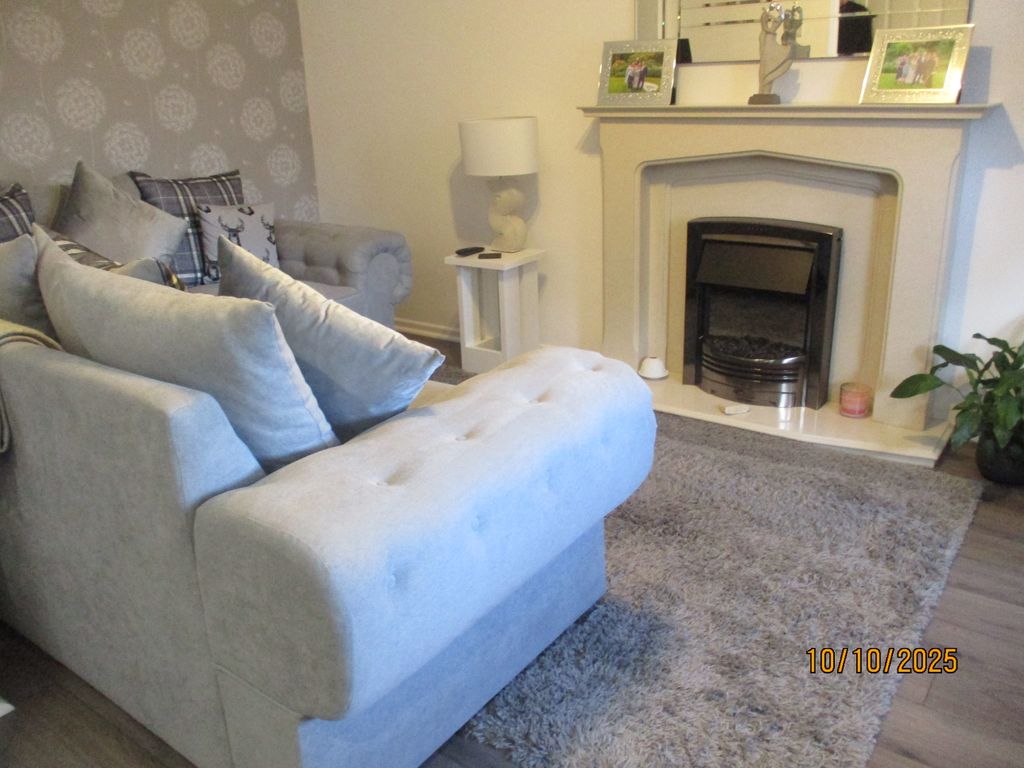 Property photo 3 of 4